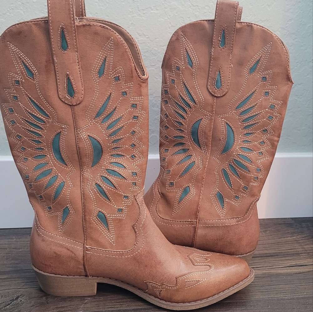 Coconuts Brown and Teal Western Cowboy Boots NWOT